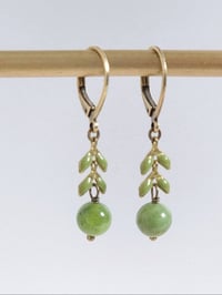 Image 1 of Boucles d'oreilles jade nephrite 