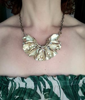7 bullet cussings flowers necklace 