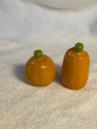 Image 4 of Pumpkin Peebo