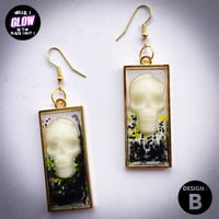 Image 3 of B11 VANITY Gold