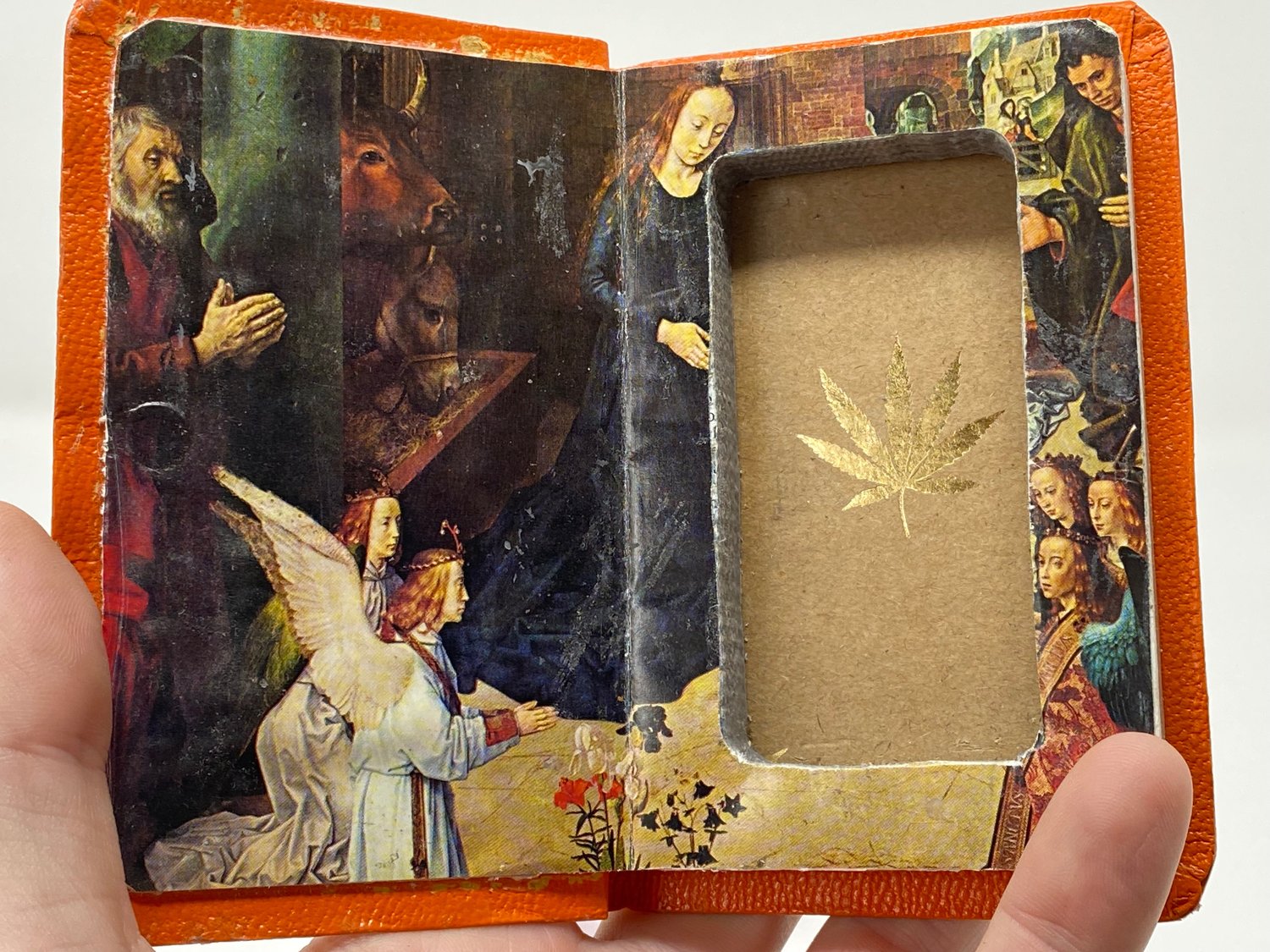 Image of Pocket Bible Joint Case (a weed in a manger)