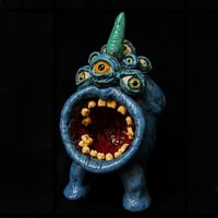 Image 3 of Eye Sore