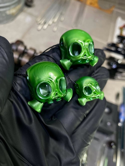 Image of Chromium Skull Pendants