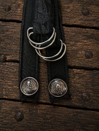 Image 3 of Beltless Skirt Hikes in Black Medallion