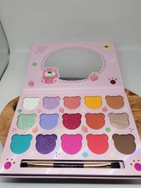 Image 2 of Luck bear eyeshadow pallet 