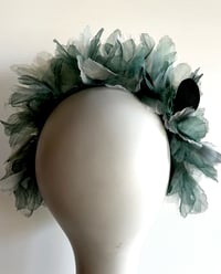 Image 3 of Soft teal tones.