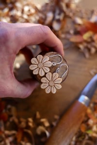 Image 3 of Daisy Flower Earrings 