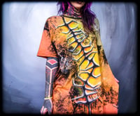 Image 10 of CRaWLeR Tee (XL)