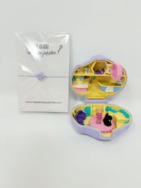 Image 6 of Ensemble bracelet et Polly Pocket tête de chien Complet