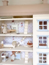 Image 2 of casita lavanda