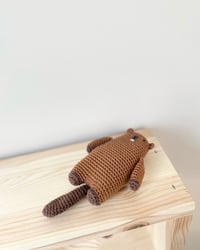 Image 3 of CASTOR MARRON doudou crocheté