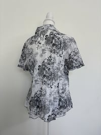 Image 3 of Vintage floral gray shirt // L