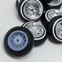 Image 5 of 1:64 scale 30 spoke KO (2 sets)