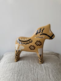 Image 1 of DALA HORSE 003