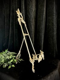 Image 3 of Lutrin, porte livre ou porte cadre, en laiton, début 1900, style rocaille