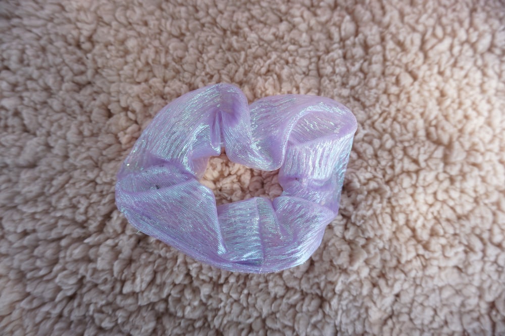 Image of Amethyst Scrunchie 