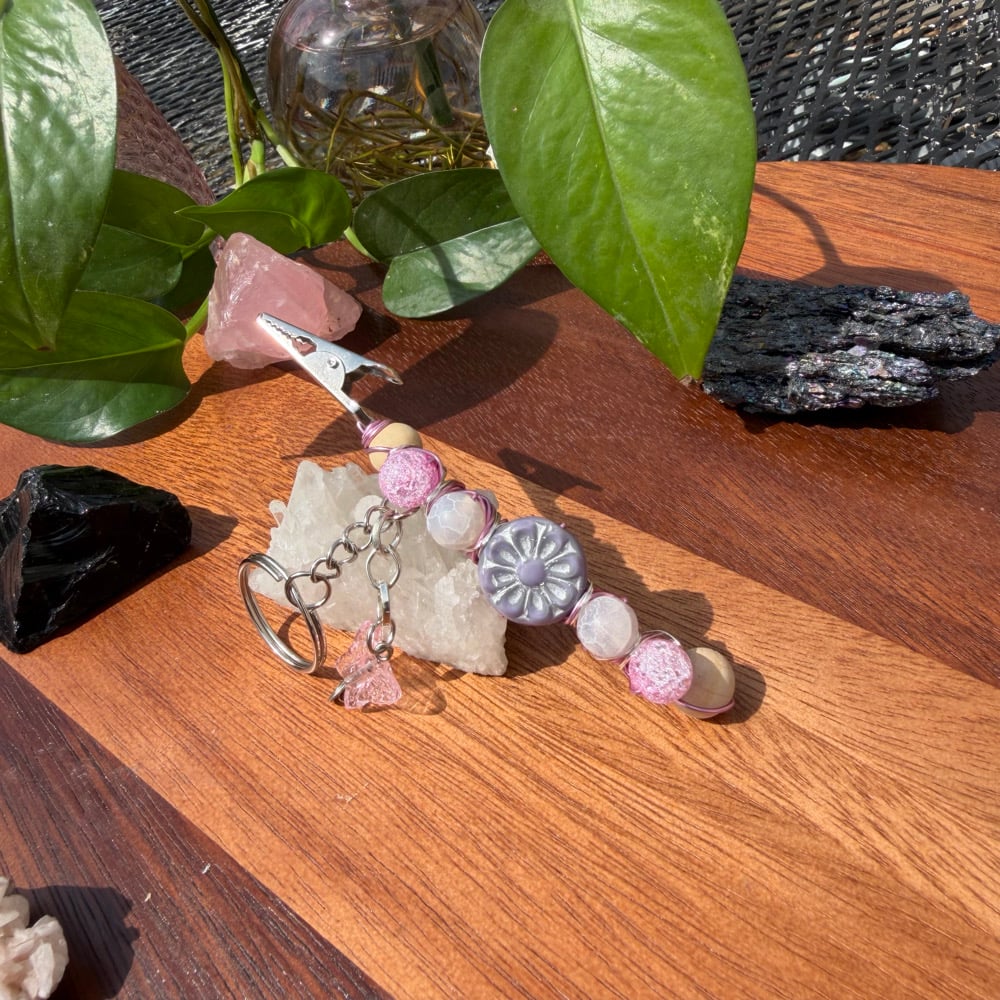 Image of lilac habitat clip keychain