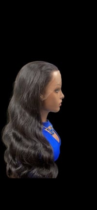 Image 3 of Full Bodywave Frontal
