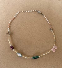 Image 2 of Beadie 16