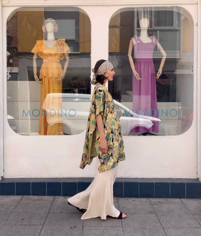 70´S PRINT PONCHO