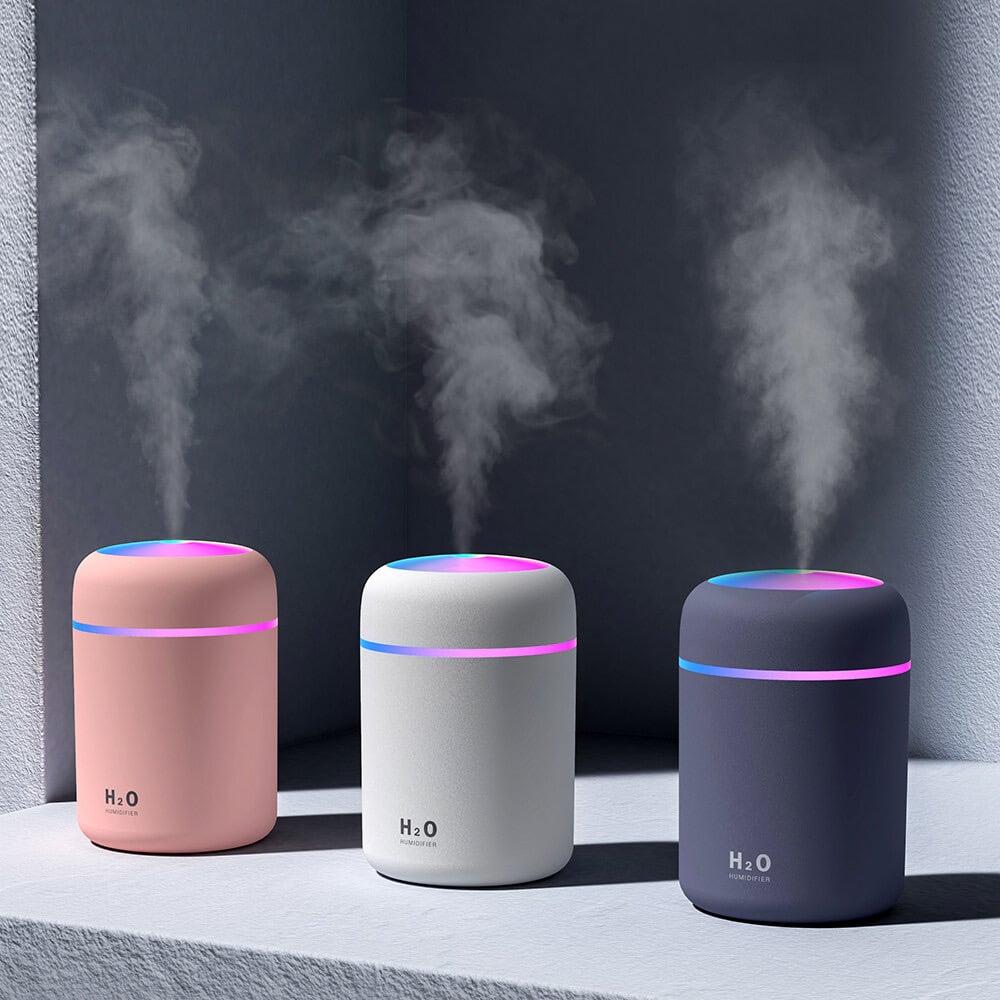 Ultrasonic portable outlet humidifier