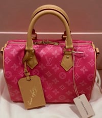 Image 4 of Pink Fly 25 Bag