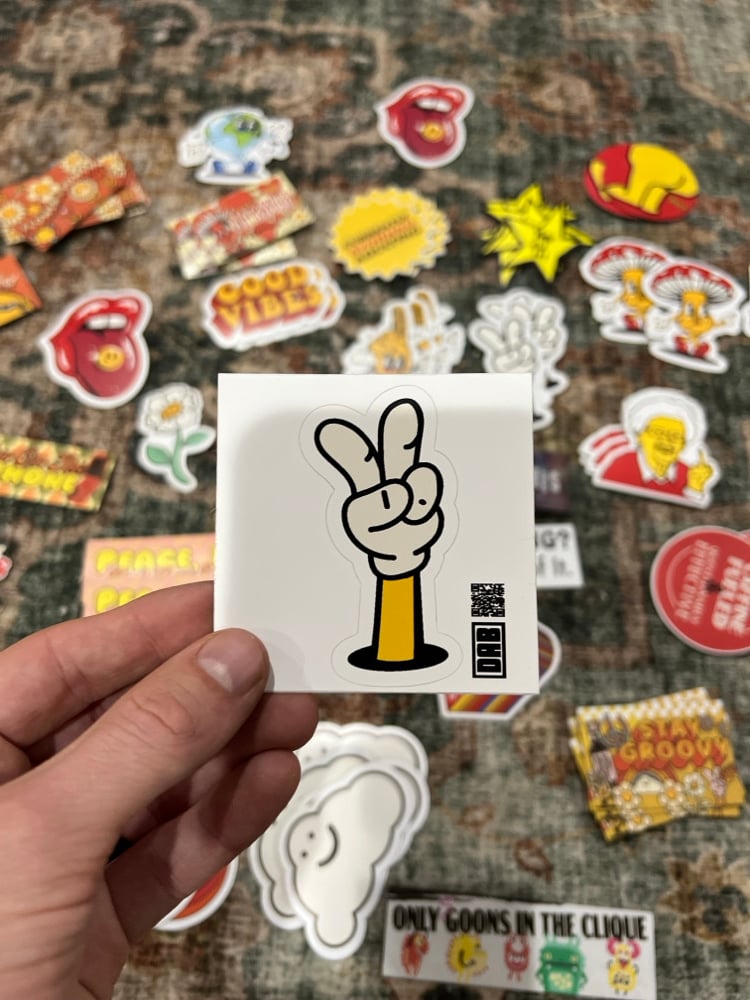 Image of Retro Peace Hands 3 Inch