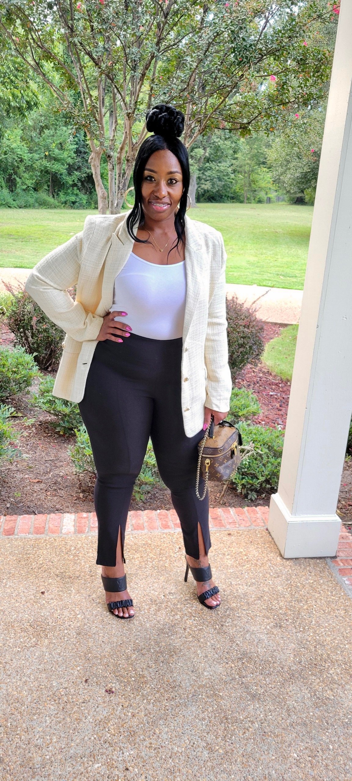 Image of Cream Blazer