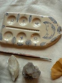 Image 4 of Palette en céramique 🎨  Lune bleue 🩵