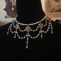 Image 2 of THE VICTORIA PEARL NECKLACE 