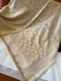 Image 14 of LV15 Scarf