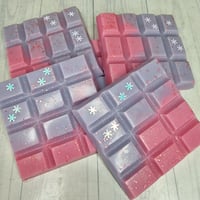 Image 2 of Frosted Rose Wonderland 