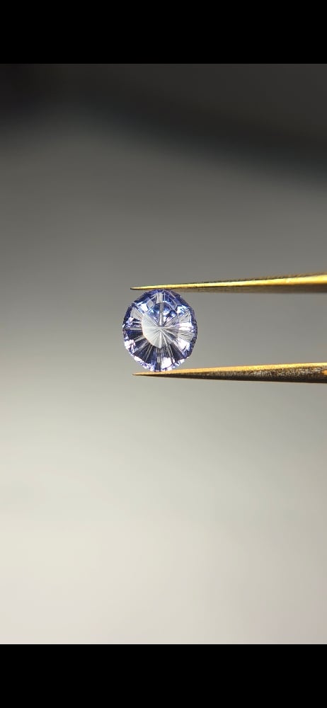 Image of Fantasy Oval Lab Sapphire 