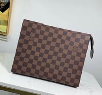 Image 2 of LV CLUTCH🧸