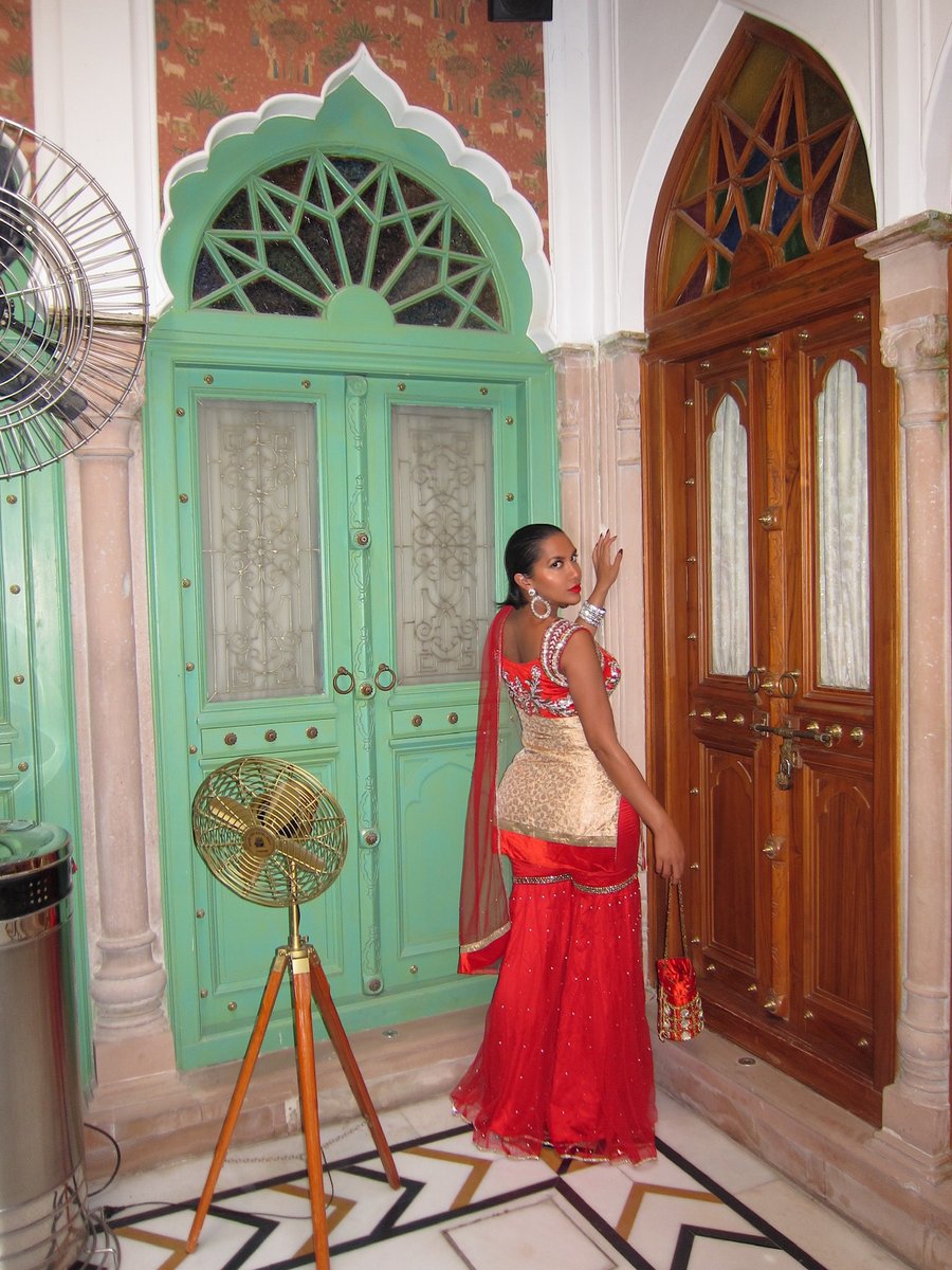 Image of RED/GOLD PALAZZO PANT SUIT WITH RHINESTONES