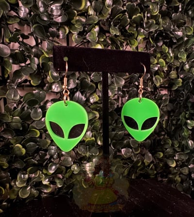 Image of ACRYLIC ALIEN FACE DANGLE EARRINGS 