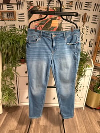 Image 1 of Old Navy skinny crop