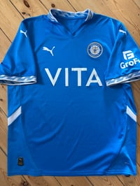 Replica 2024/25 Puma home shirt