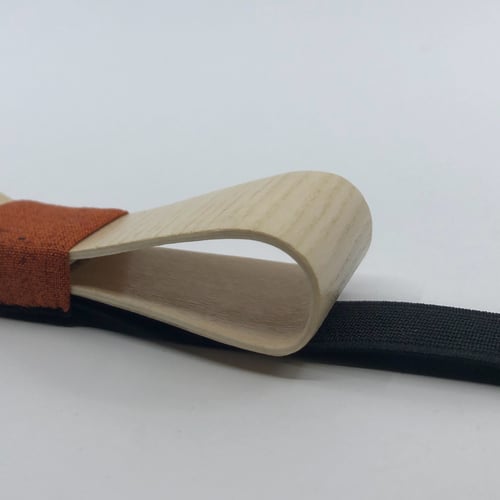 Image of Noeud Papillon En Bois - Frêne / Brun