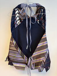 Image 9 of Tie top, stripes (xs-l)