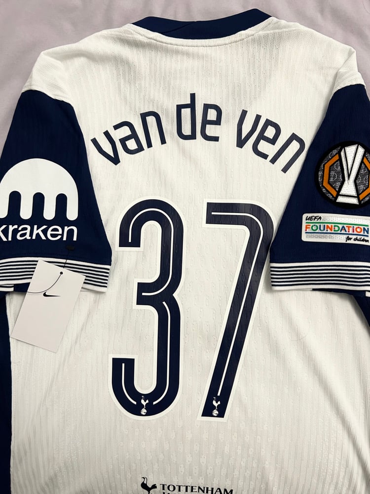 Image of PRE ORDER: Tottenham Hotspur “VAN DE VEN 37” Vaporknit 2024/25 Home Europa Final Shirt,  (L)