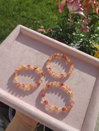 Image 3 of 红黄胶花水晶手串 hematoid quartz bracelet 