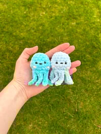 Image 1 of Baby Jellyfish Plush