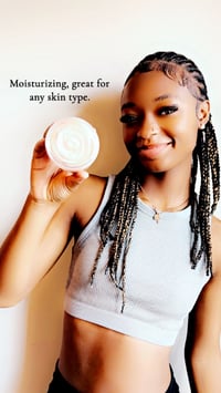 Image 2 of Grapefruit-Body Set