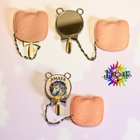 Image 3 of Girls mirror and brush set