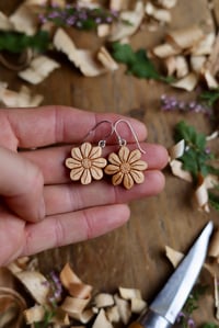 Image 6 of Daisy Flower ~ Earrings