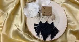 Image of Teardrop Macramé Earrings: Black
