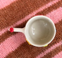 Image 4 of Button mug 