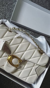 Image 2 of C pillow bag🤍