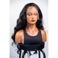 Image 2 of DIVA| 26” BODY WAVE 13 X 4 FAKE SCALP LACE FRONT WIG 